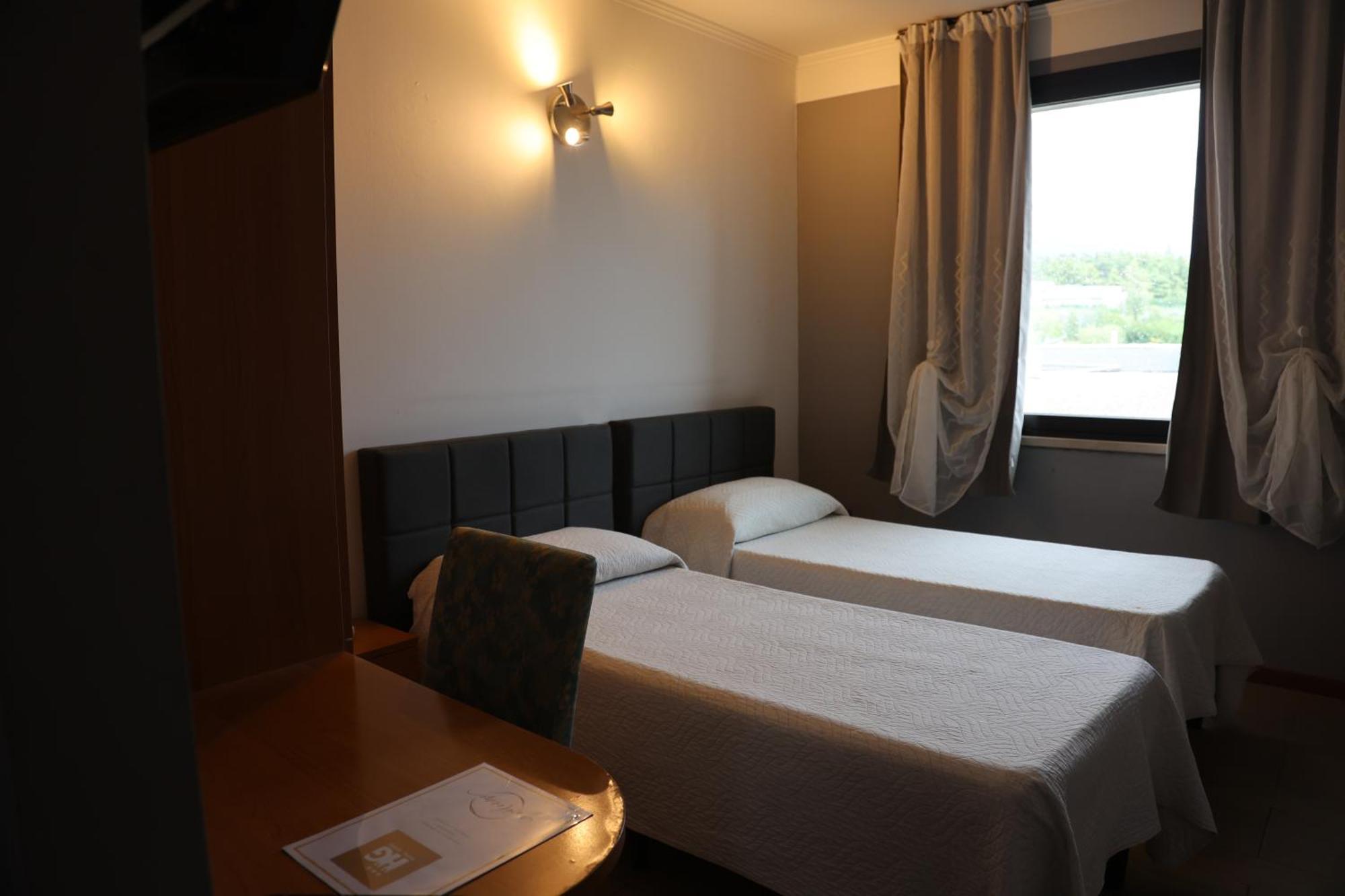 Garda Hotel 3*